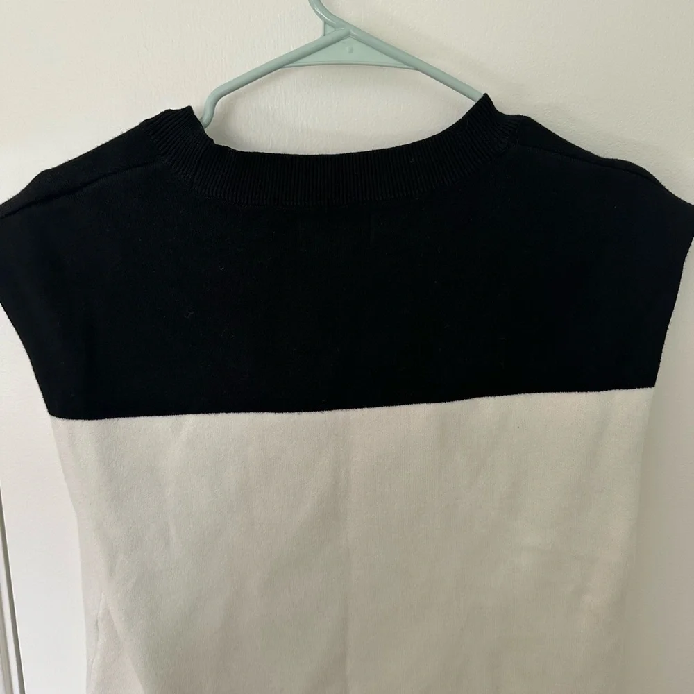 Anthropologie The Noah Black and White Knit Cap Sleeve Top - Picture 4 of 4